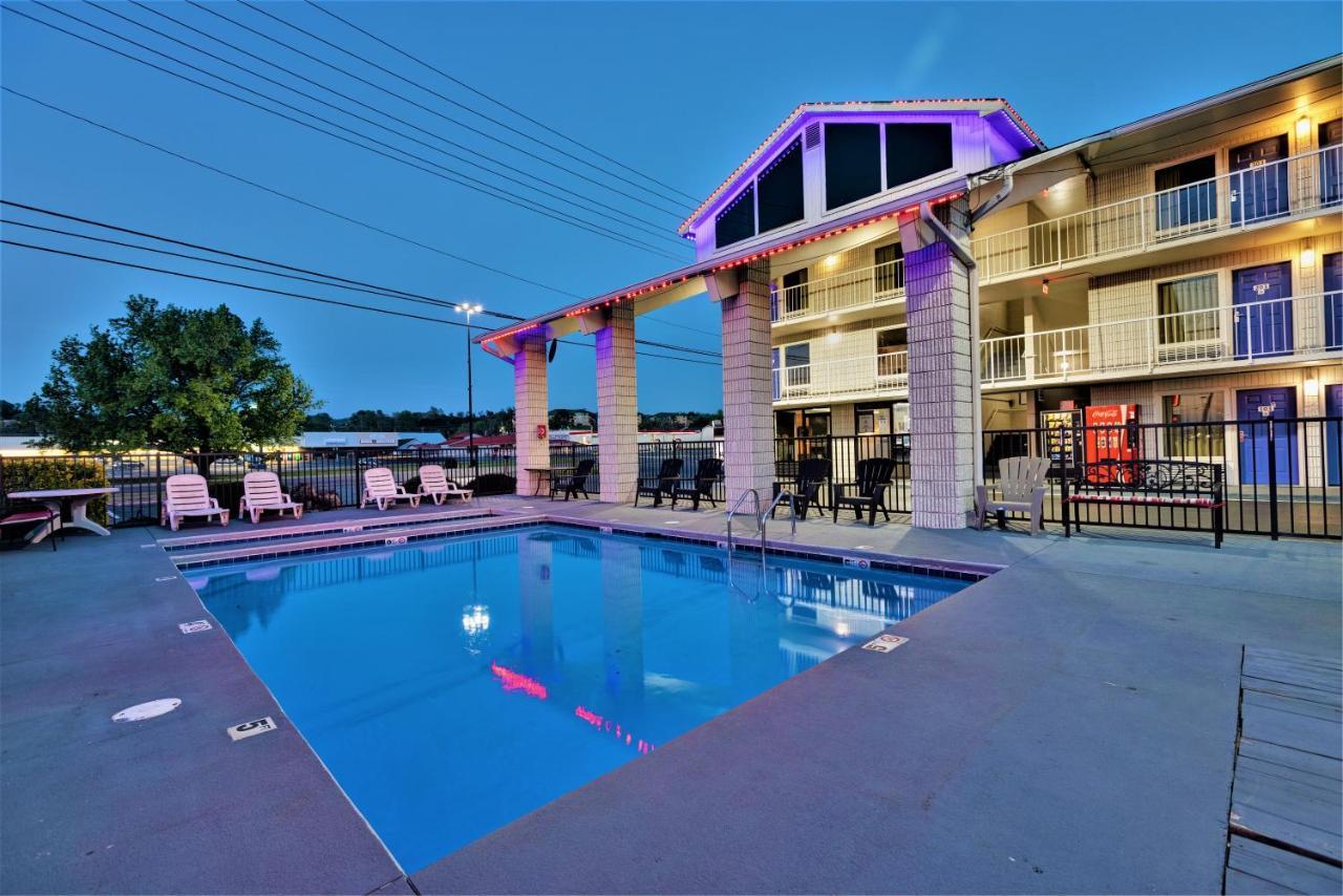 Briarstone Inn Pigeon Forge Dış mekan fotoğraf